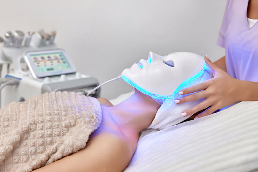 7 Benefits of LED Light Therapy for Skin